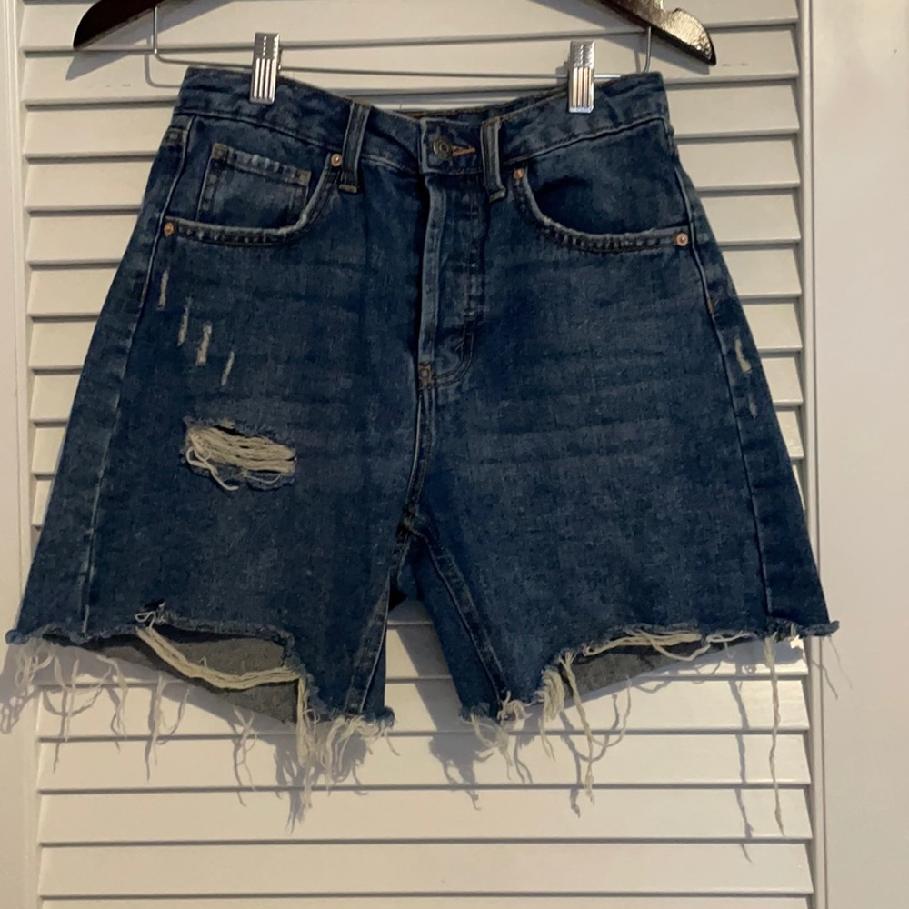 Wild fable jean shorts, size 2, high rise, bermuta